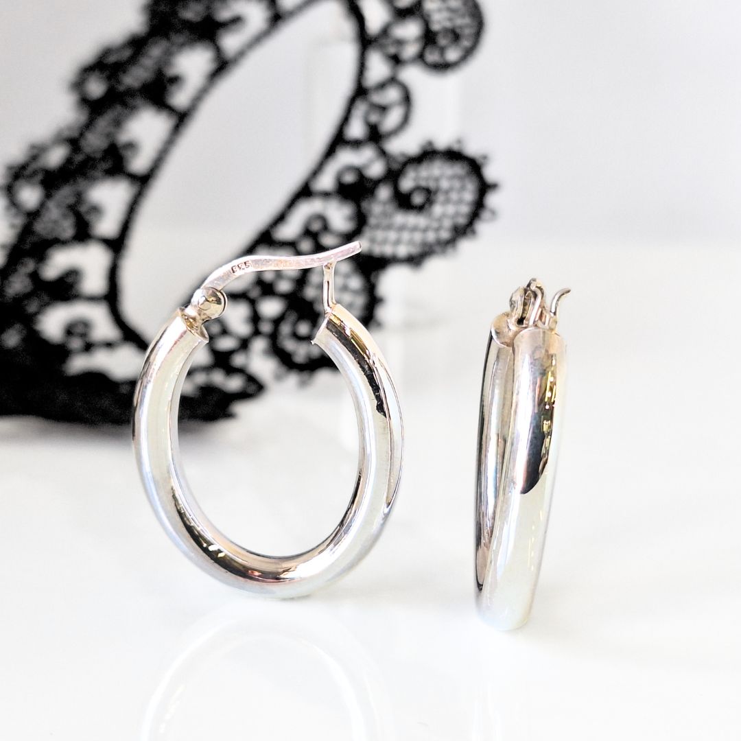 Plain Hollow Oval Tube Hinge Hoops