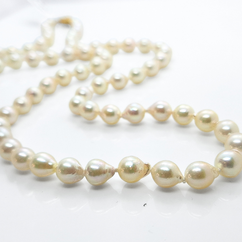 White baroque seewater pearl string 65cm